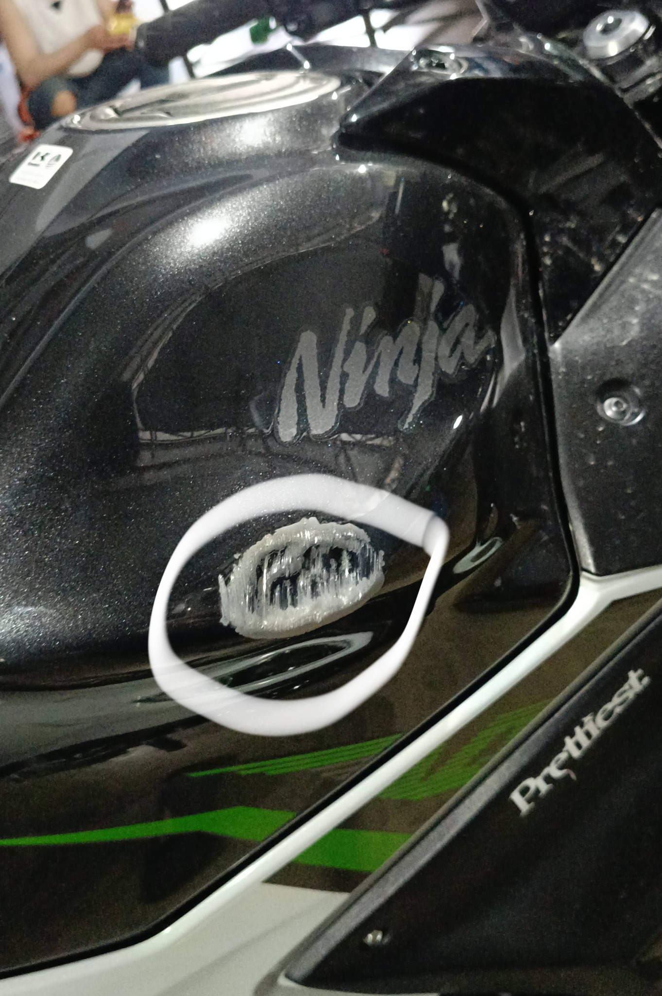 Kawasaki Ninja 650 fuel tank assembly for sale