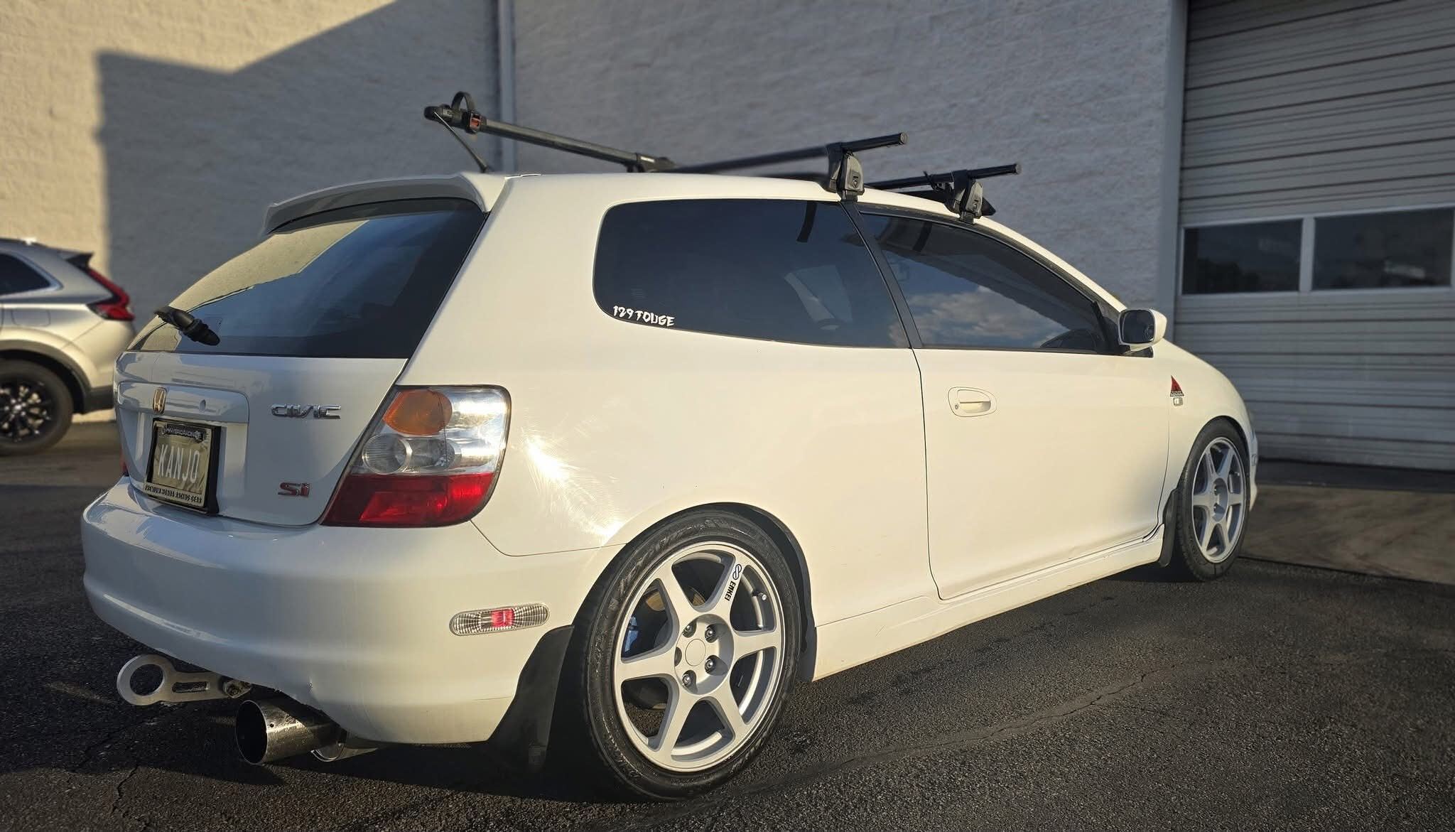 Honda Civic Si EP3 on aftermarket wheels - share your photos