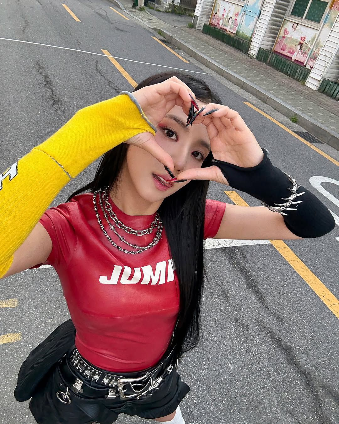 &TEAM jo 雪明かり kpop nara アメリカ 🍚 JO || WEVERSE UPDATE || 122524] &TEAM '雪明かり (Yukiakari)' MV