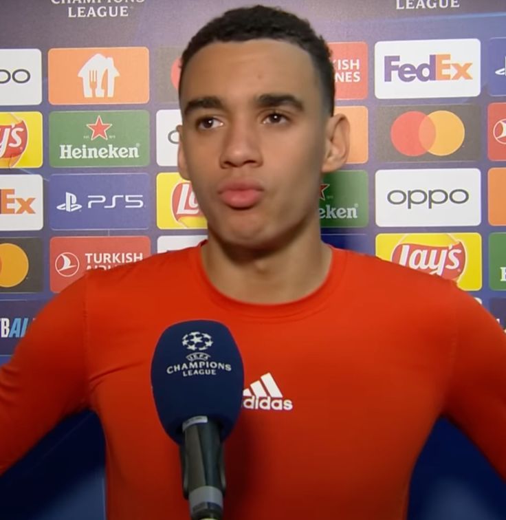 Bayern - Esta bien que sean fans de Dua o de cualquier famoso ( sea ...