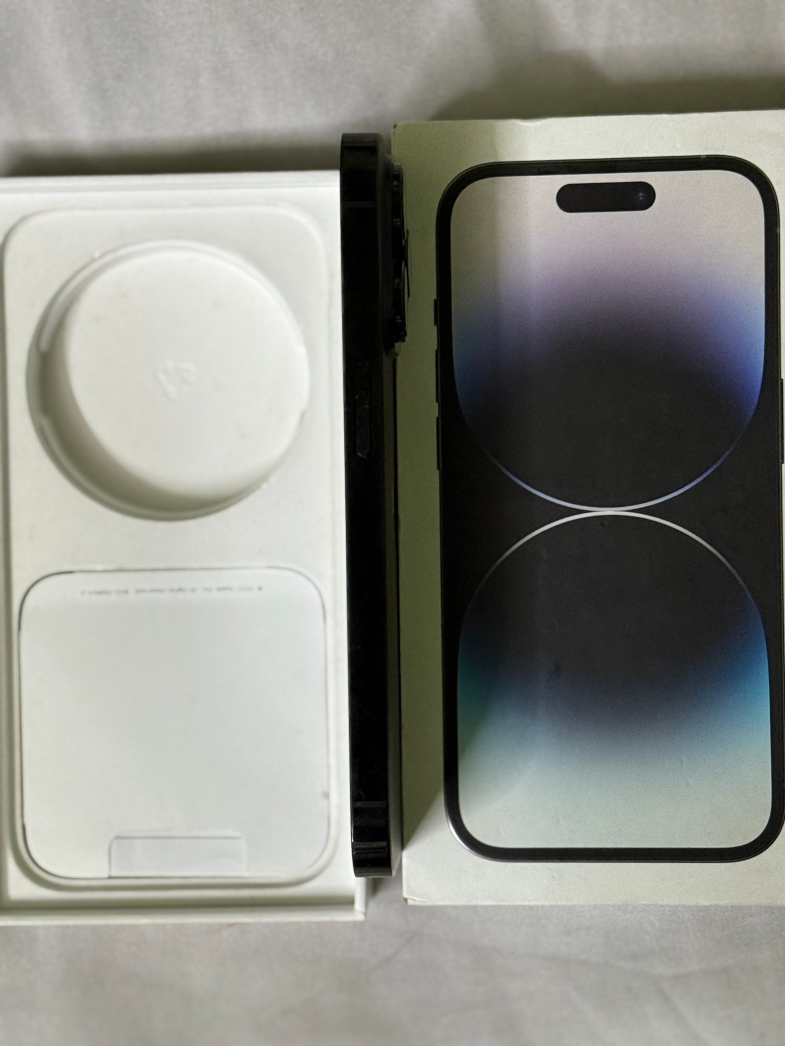 Apple iPhone 14 Pro – 256GB • Storage: 256GB • Battery Health: 84 