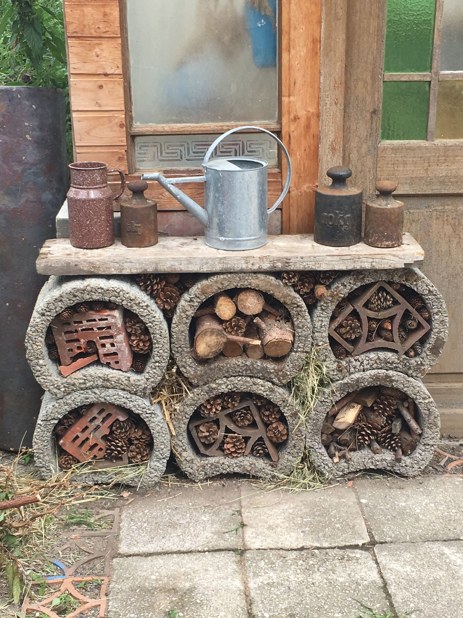 The Perfect - I made this little bug hotel for my garden 🐝🐞. Just used ...