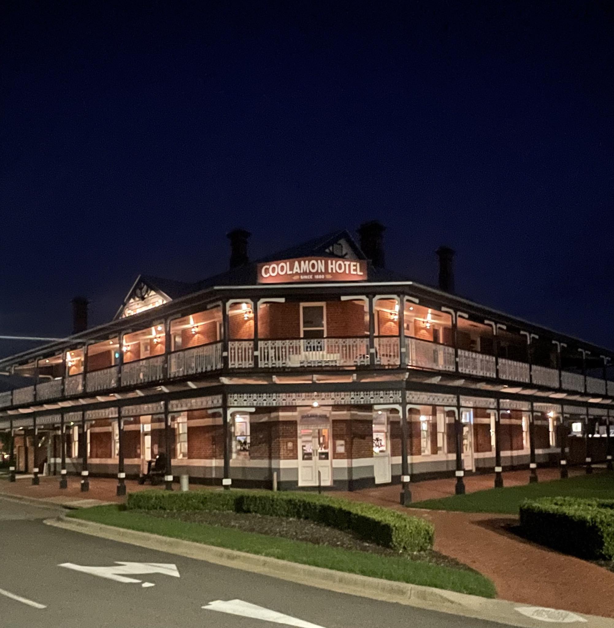 Coolamon Hotel. - Join the Aussie Pubs Rail Cruise. Enjoy... | Facebook
