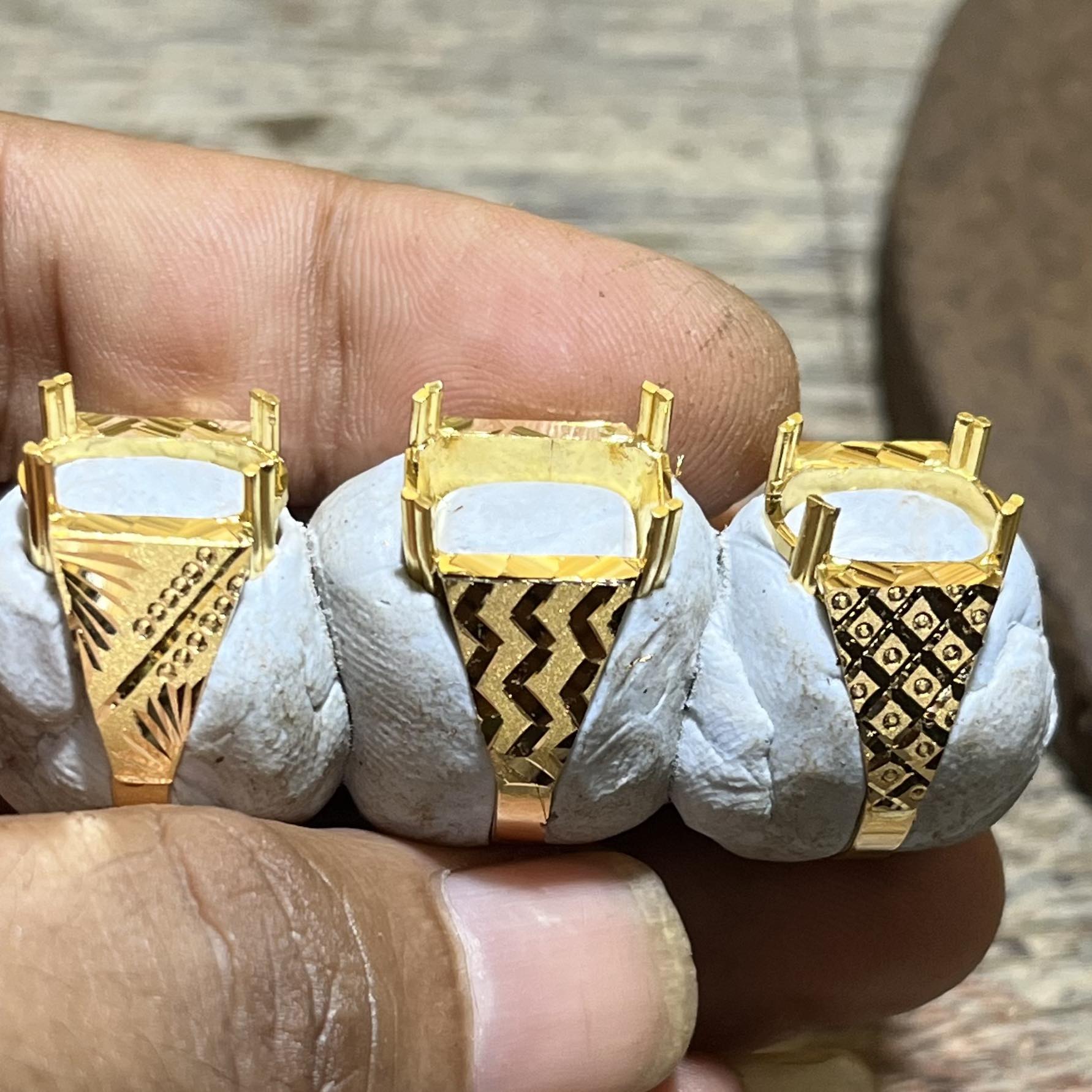 Jewellery With Prosen