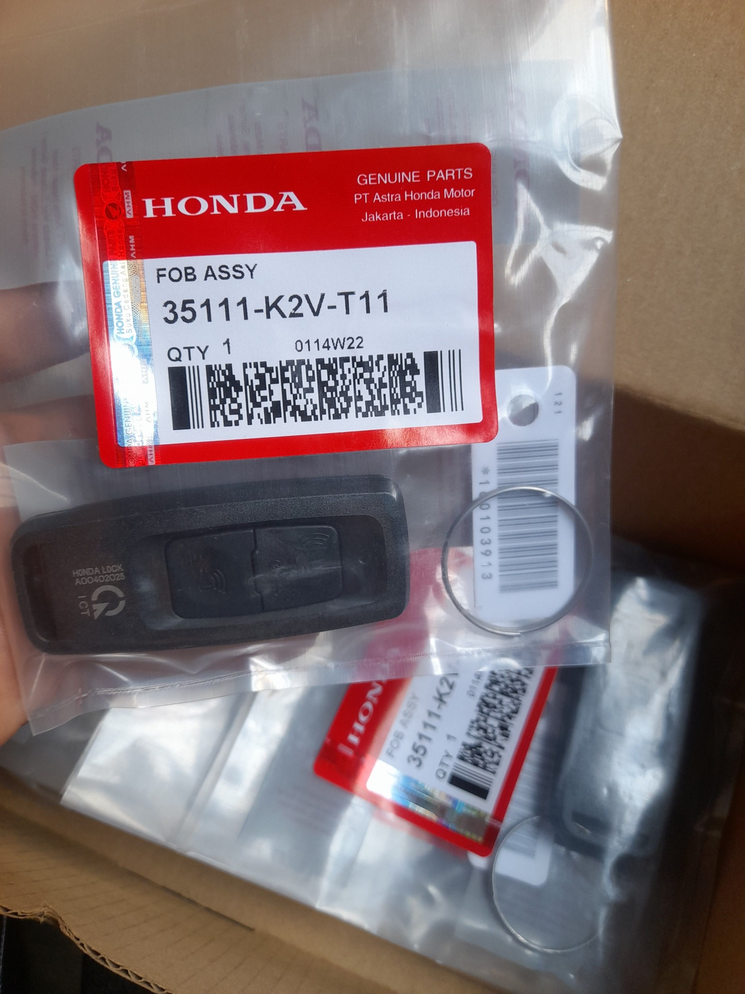 ✓ Limited Edition Honda Remote ✨ Grab yours before they're gone