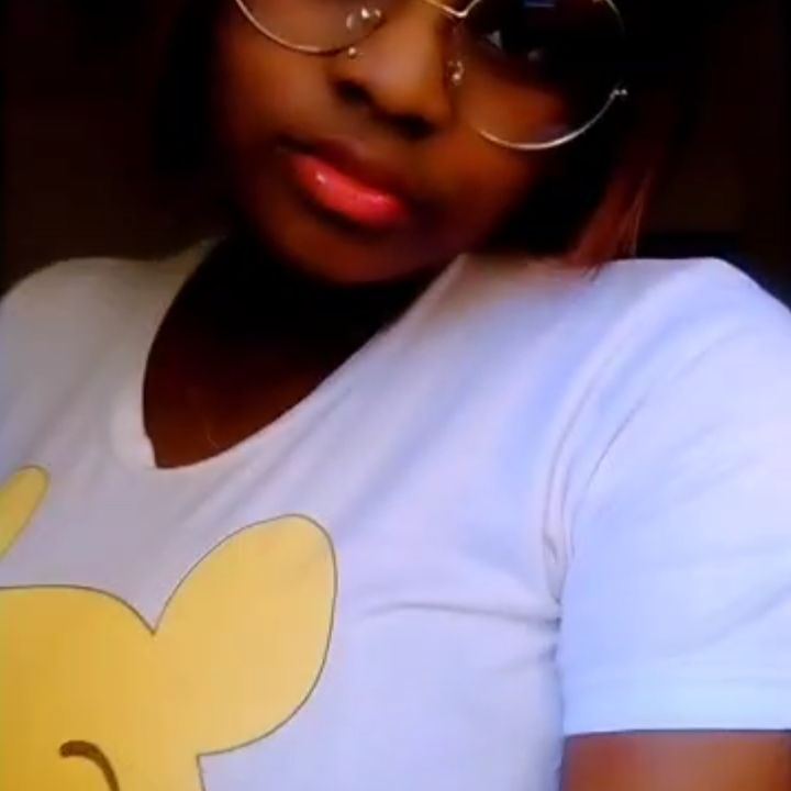 Oyin Oyinsola