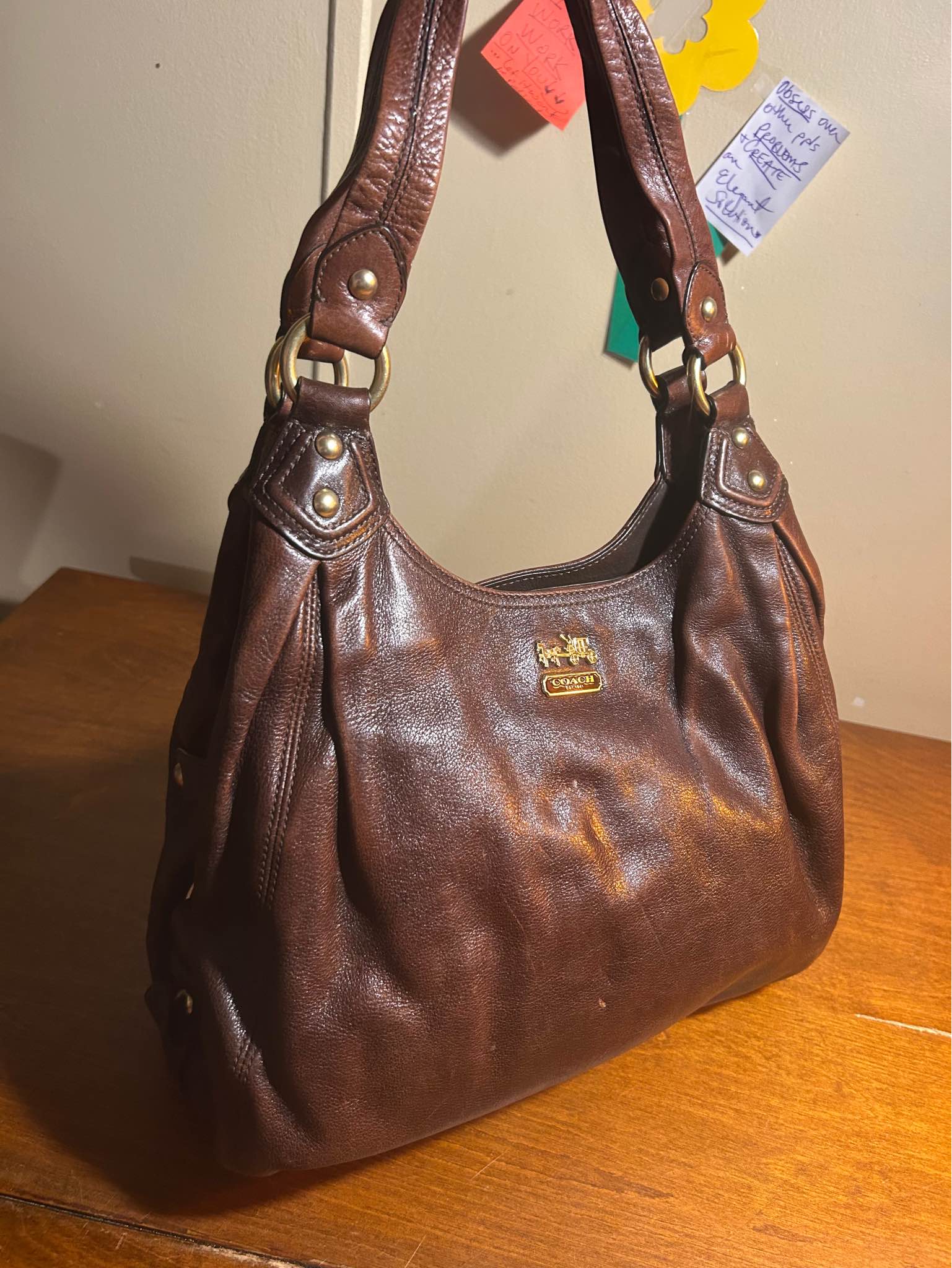 Coach No. L0982-14336. Vintage leather purse. Recently cleaned and 