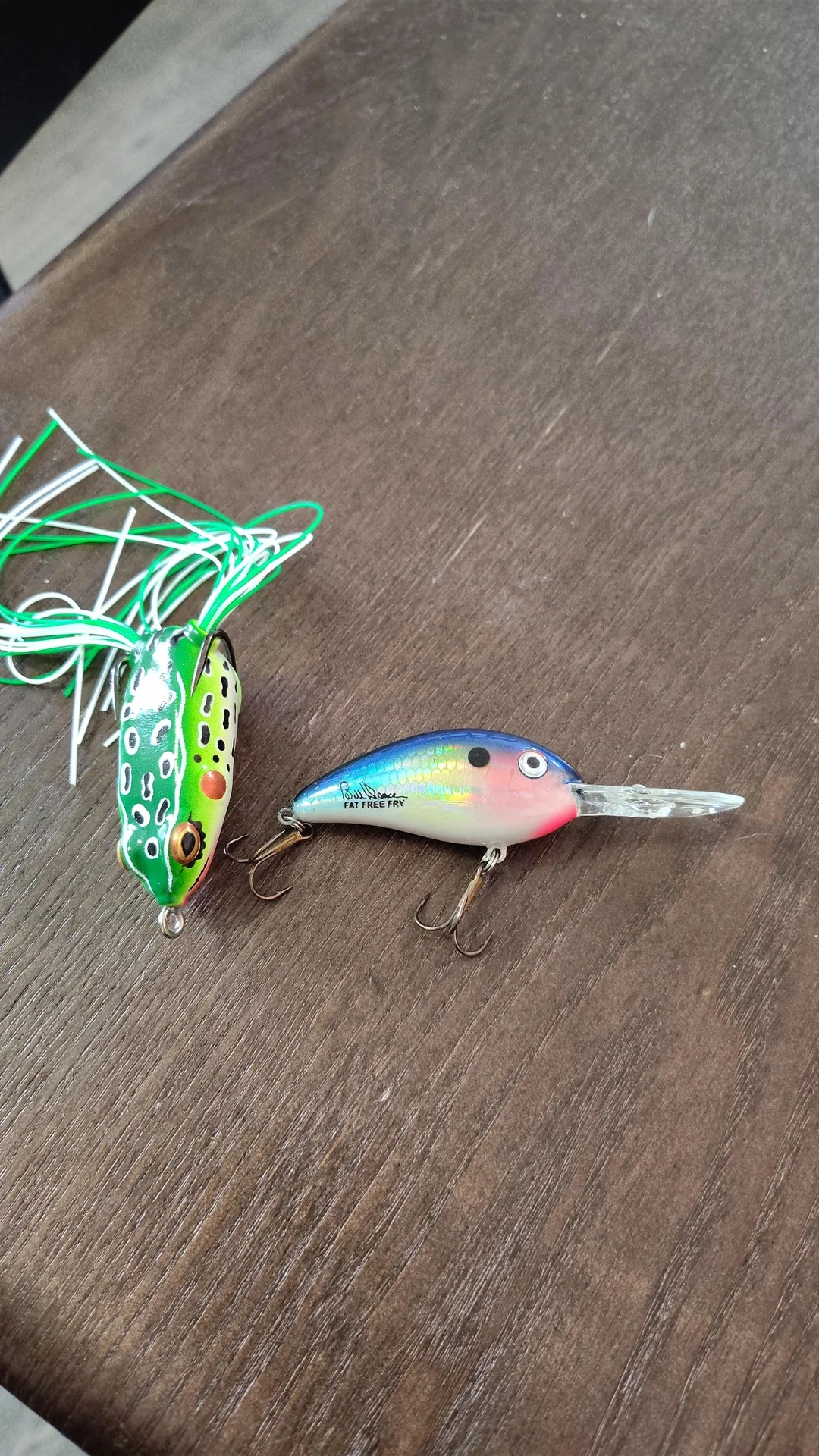 economy priced fishing lures Z-Spec jerkbait 4