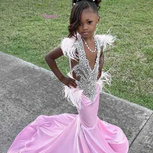 girl kindergarten graduation dress Is this suitable for a graduation? little girl kindergarten graduation dress