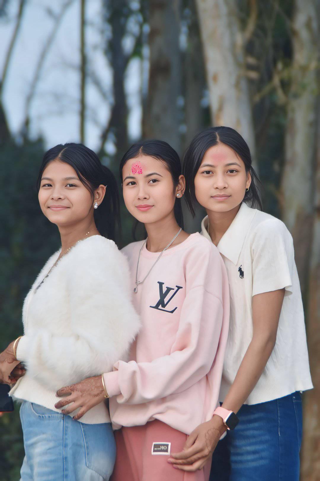 LuRii - Sisters 🥰💝 | Facebook