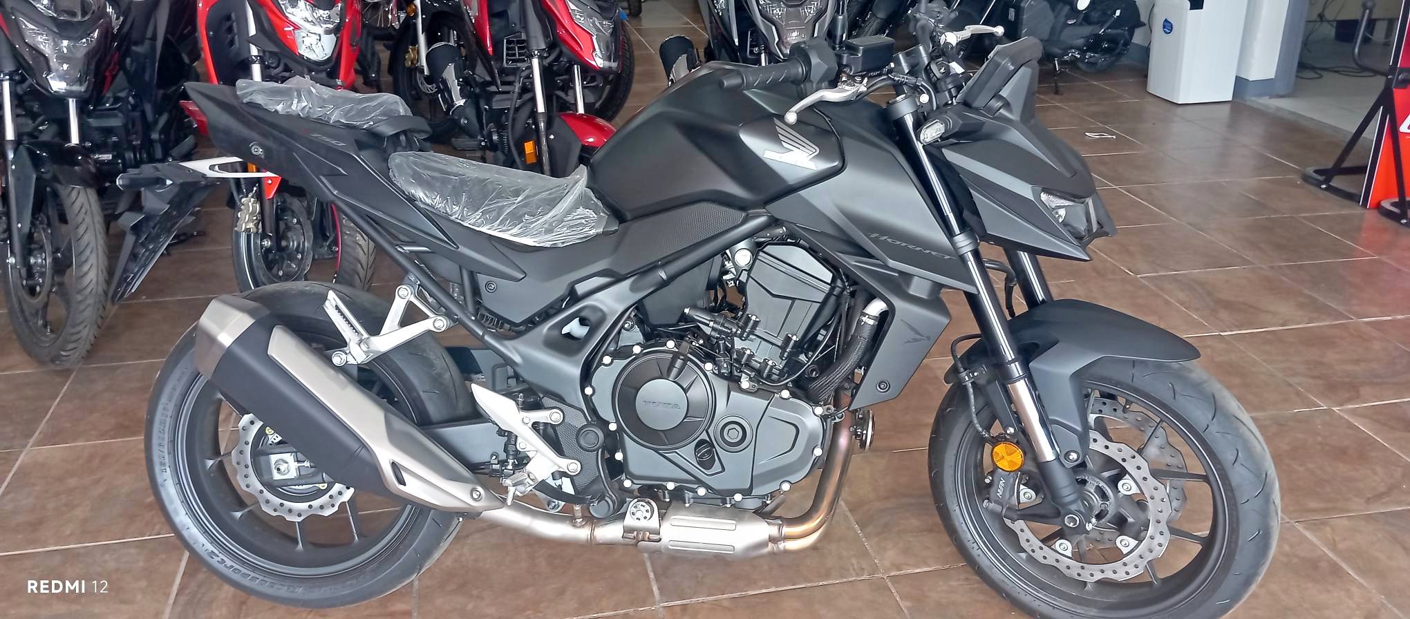 hornet-750-honda
