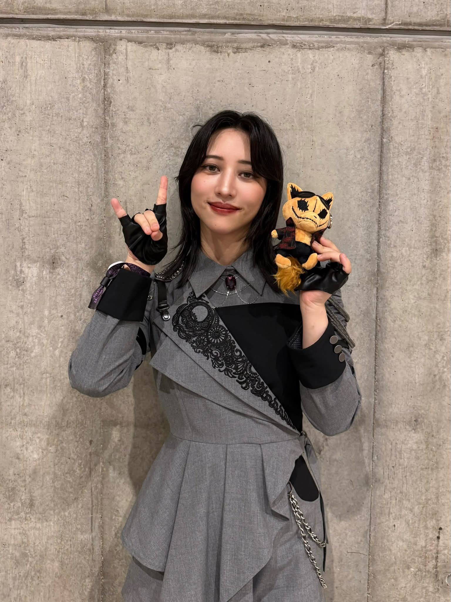 青木陽菜 衝動ROCK 沖縄公演 直筆サイン チェキ風フォトカード 【公式