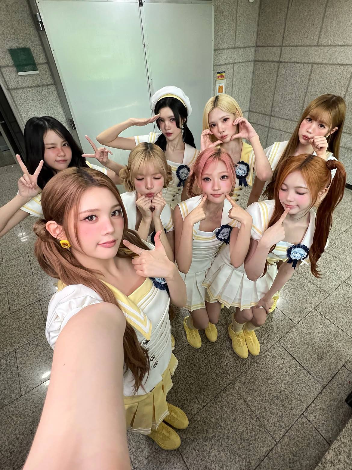 260712 Hearts2Hearts sns + Members Weverse update! 레몬탱 즐거웠탱