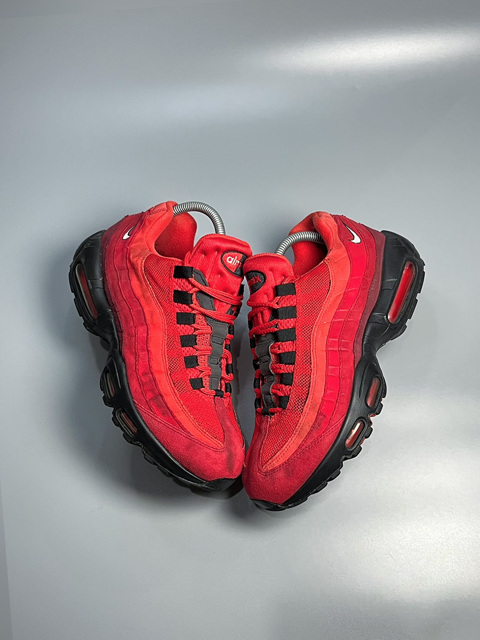 Used size 8.5 air max 95 for sale