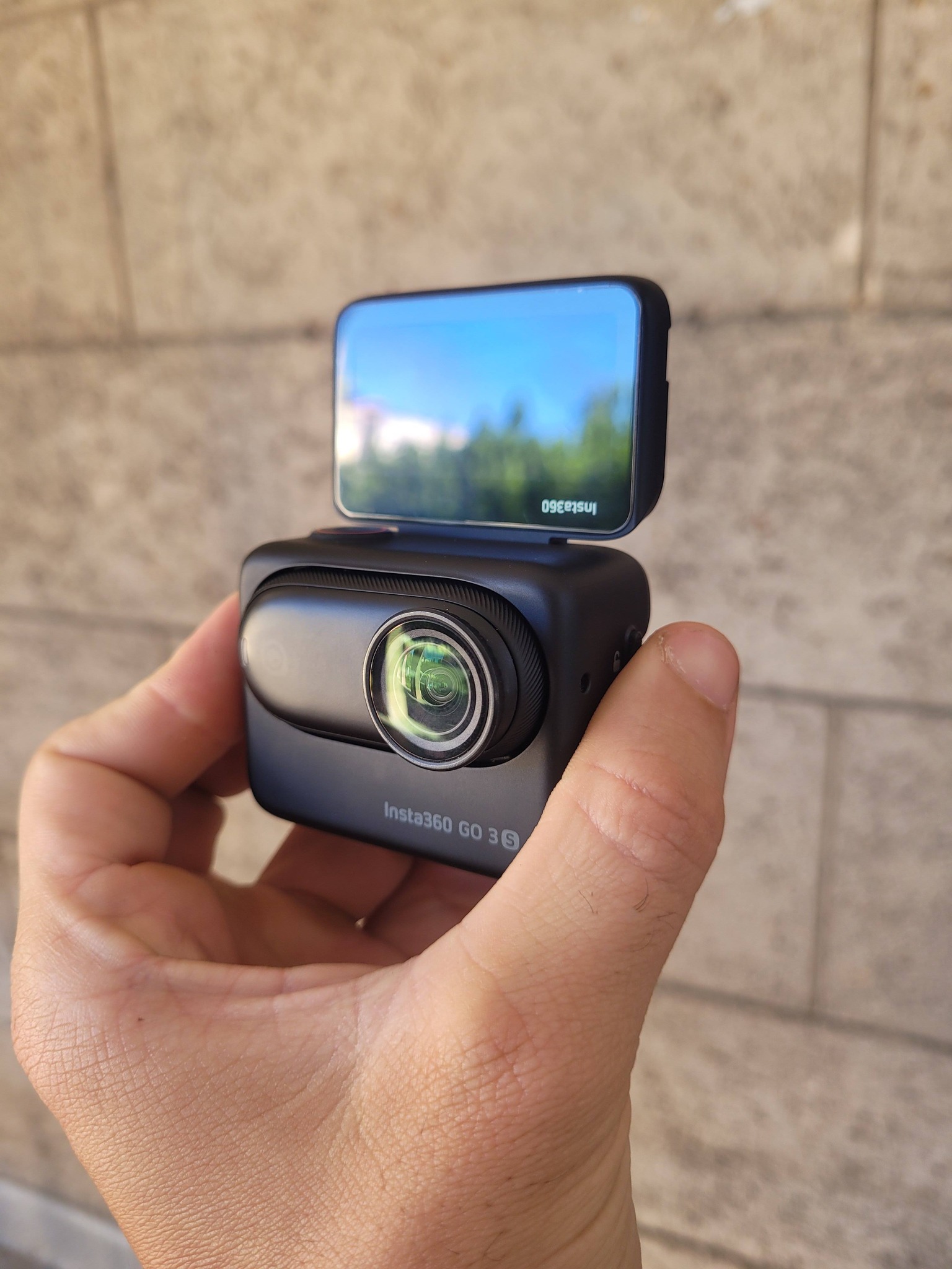 ✓ Insta360 GO 3s 120gb ( sin accesorios) Se cambia x algún lente 