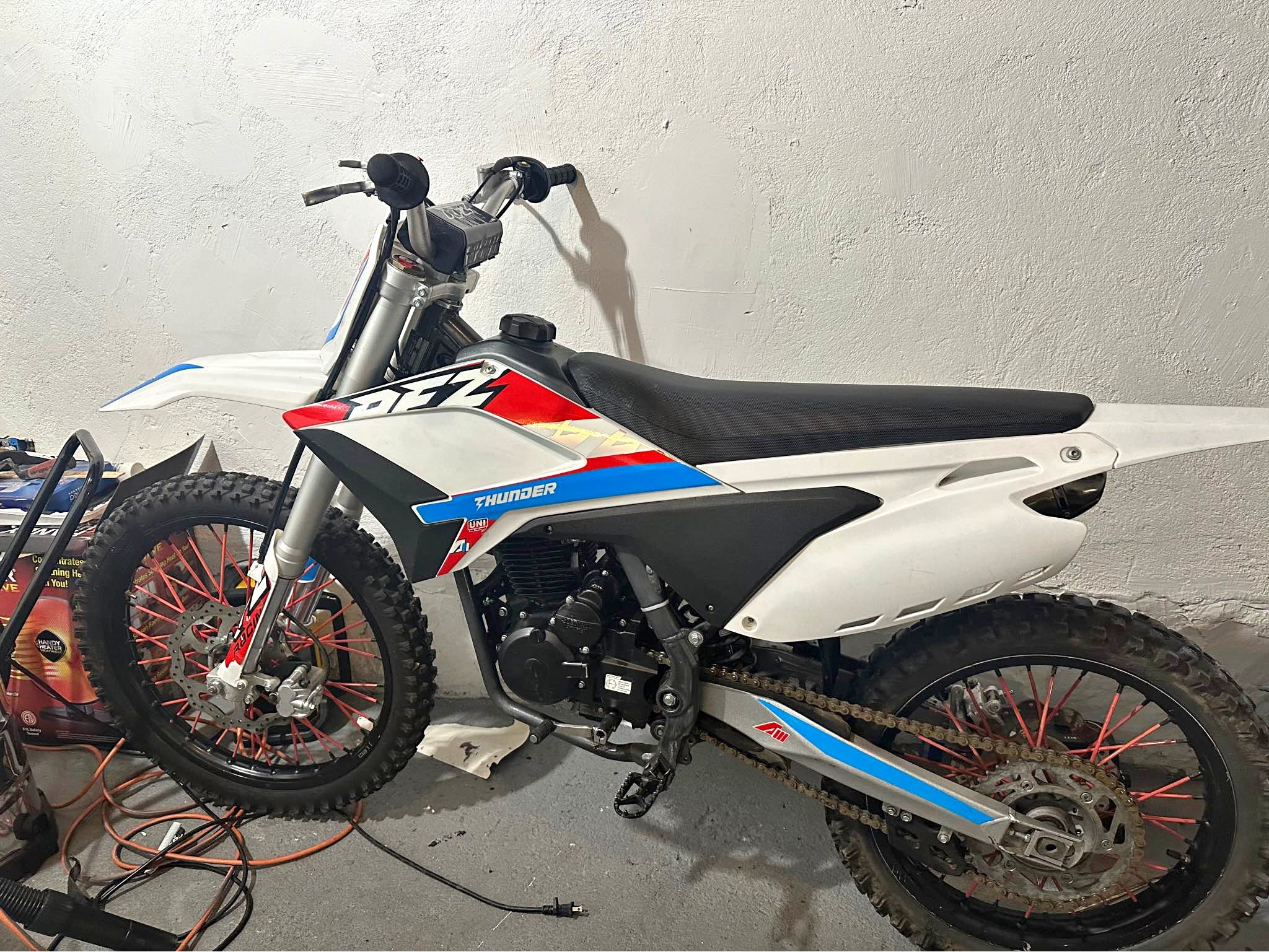 2022 Apollo rfz 250 thunder Race bike