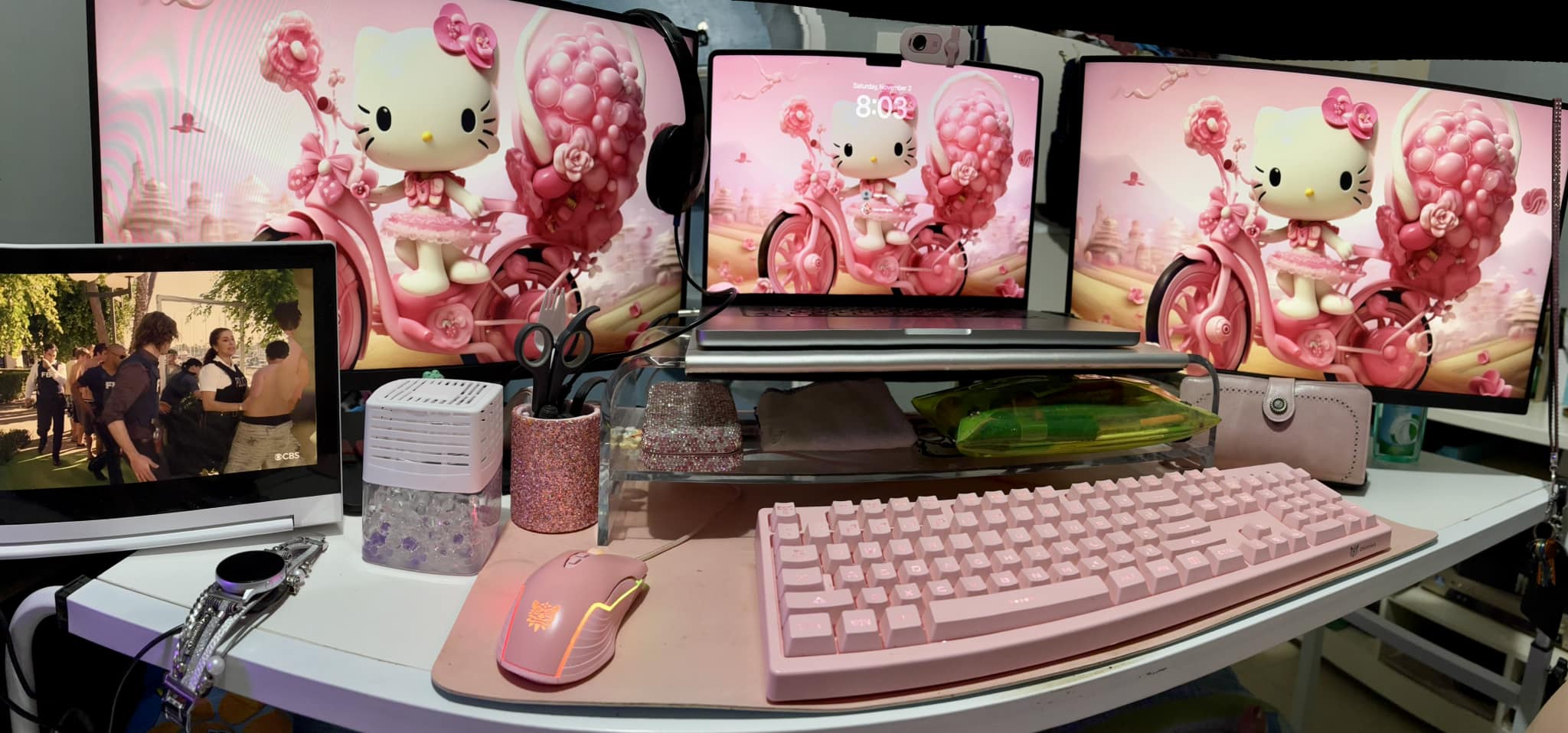 Hello kitty desk setup 🎀 #hellokitty #hellokittylover