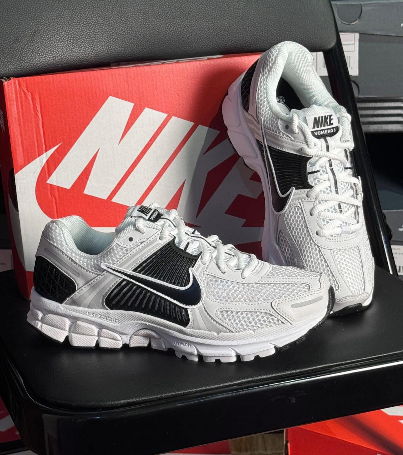 EXCLUSIVE RELEASE!? Nike Vomero 5 