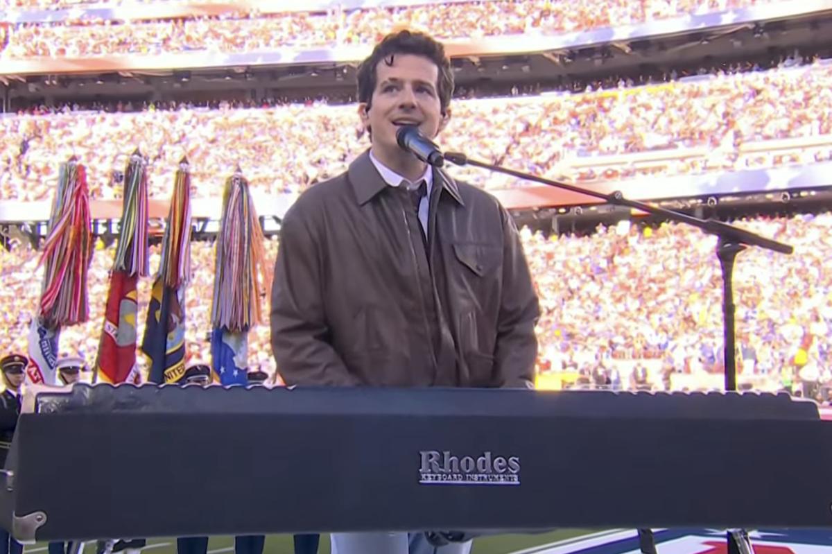 Charlie Puth performs... - New York Post Entertainment | Facebook