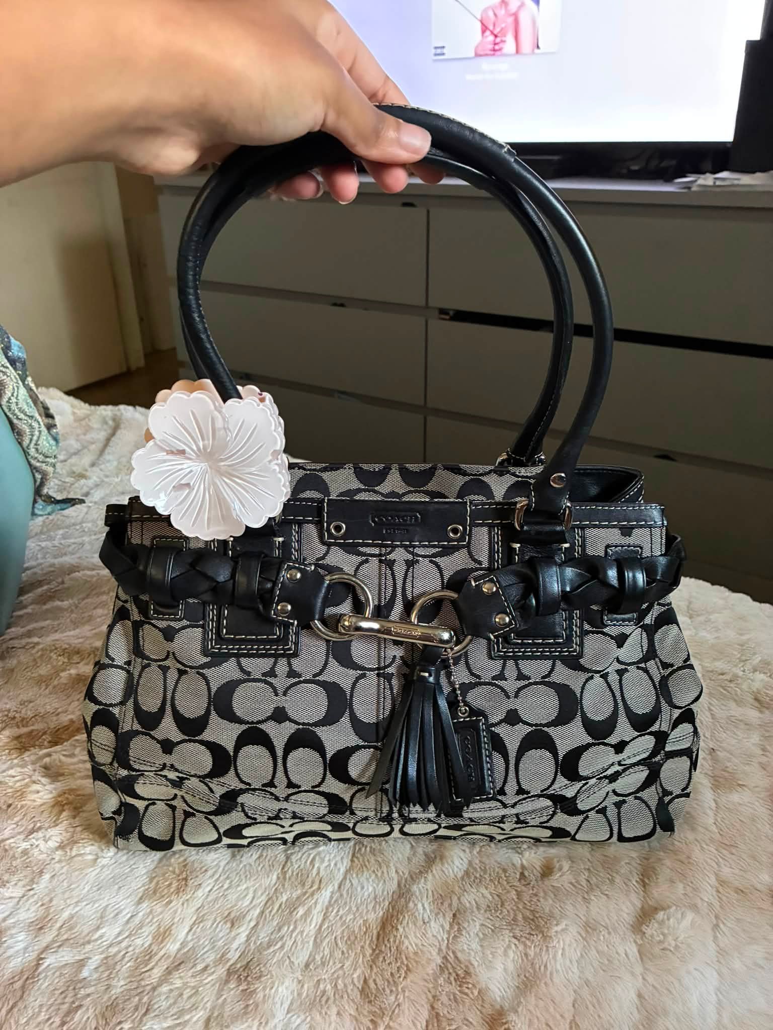 Y2K Coach Vintage Black Hampton in Signature Canvas