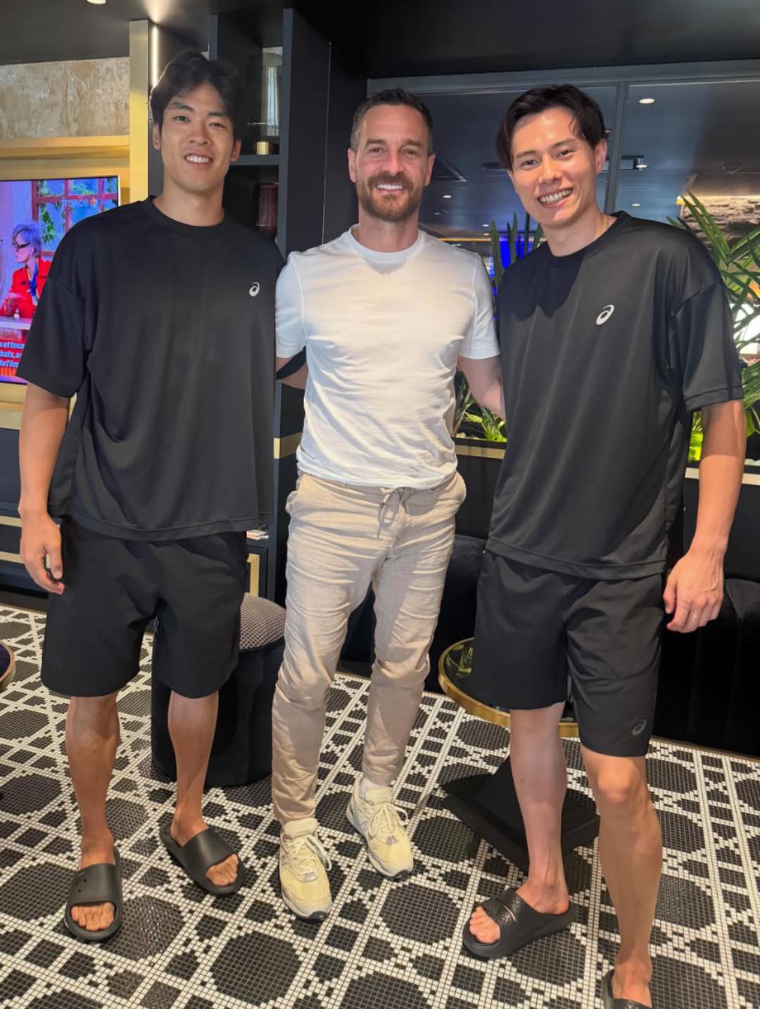 Team Japan is ready to head to France for VNL Men's Week 2