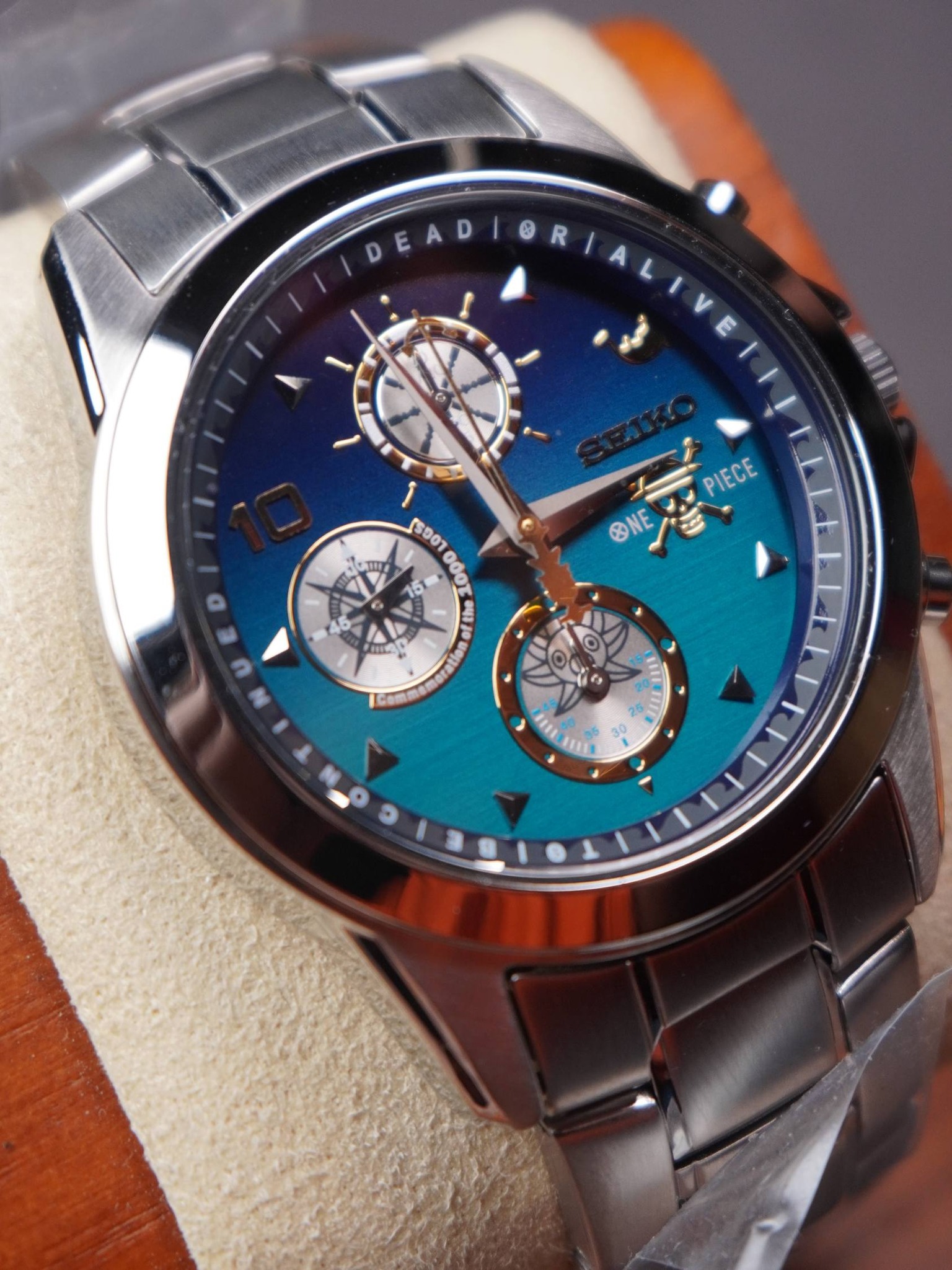 RARE FIND! Brand New Seiko x One Piece 1000 Logs commemorative