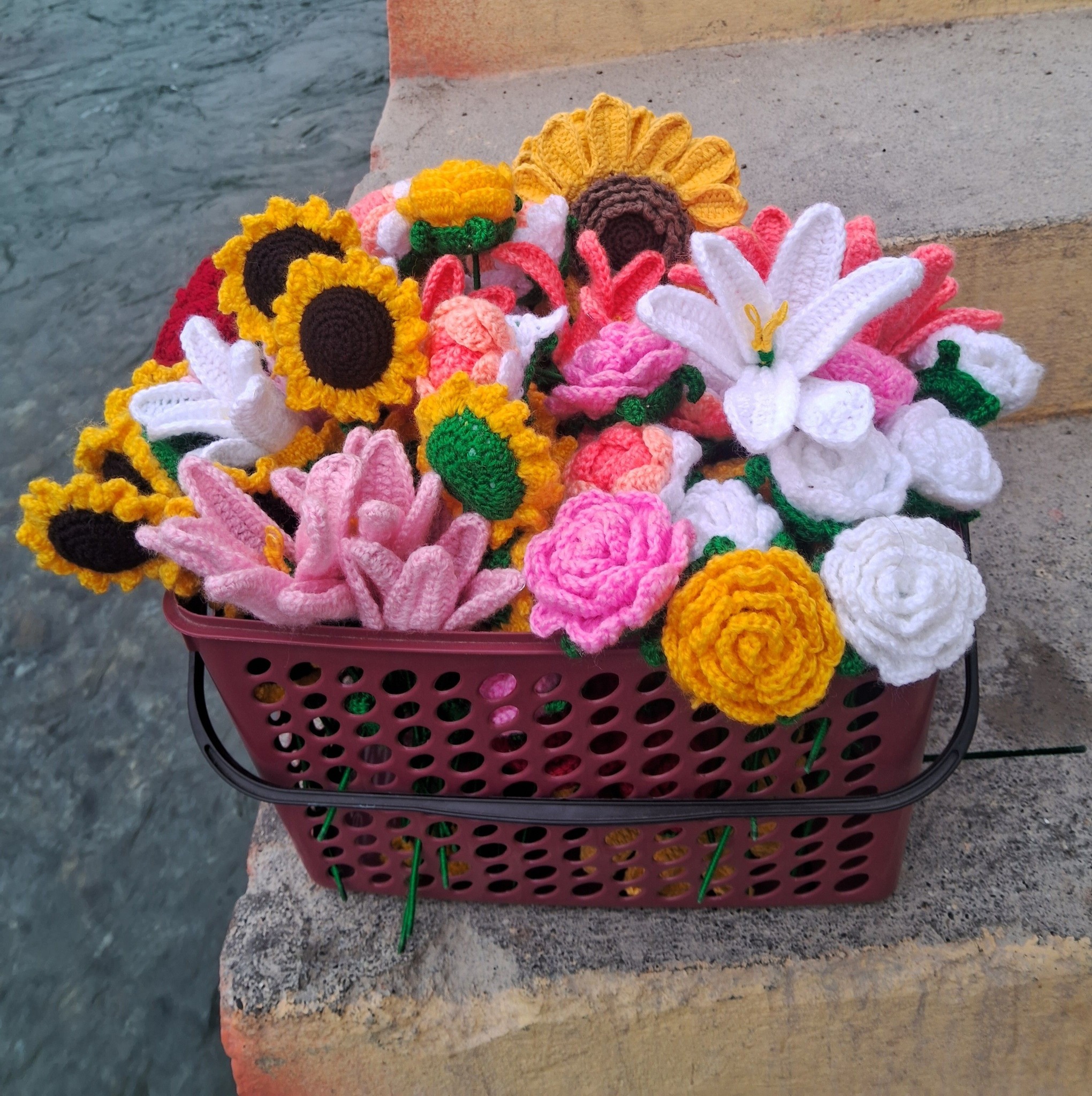 Crochet flower #crocheting #yarn crochetaddict | Ganga Karnatak