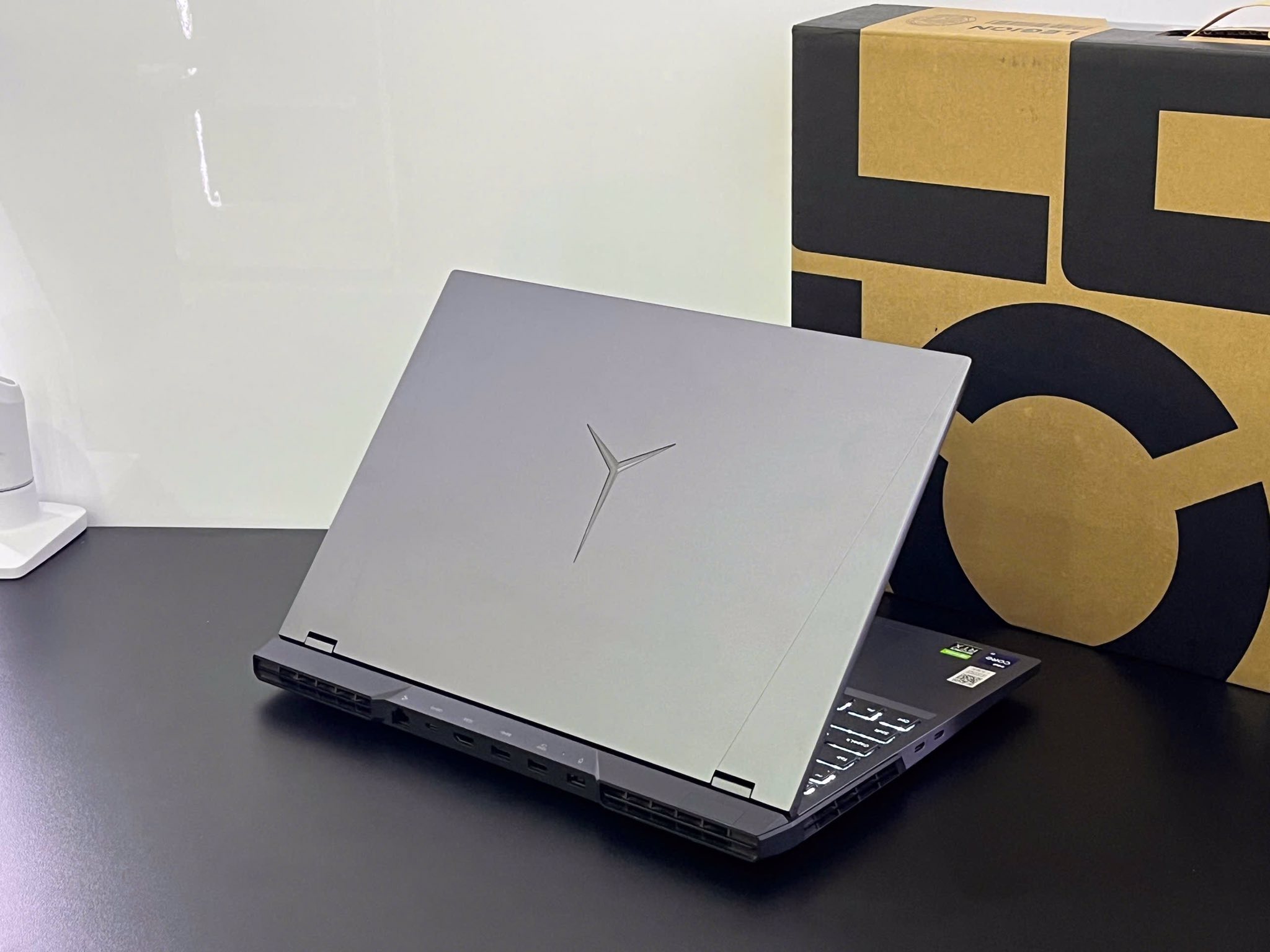 Lenovo Legion 5 Pro 82RF | Facebook
