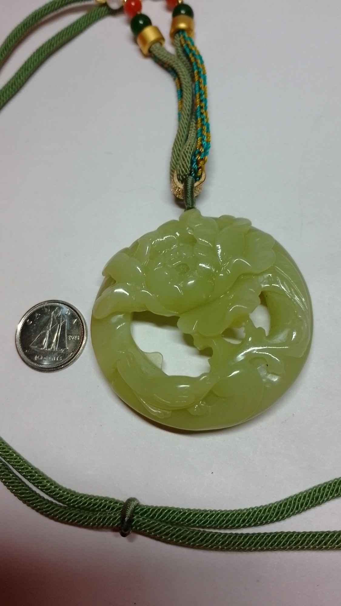 Premium grade hetian yellow jade necklace pendant in the shape of