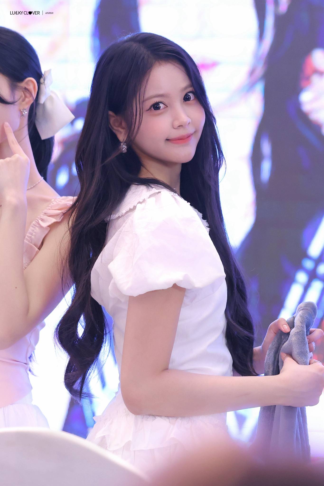 ユハ hearts2hearts FOCUS kms 上海 kmstation Hearts2Hearts at Shanghai offline fansign event with kmstation