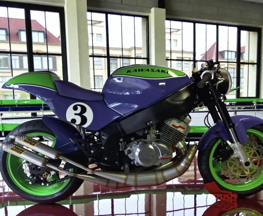 Kawasaki ZX7 with 750 triple engine for sale