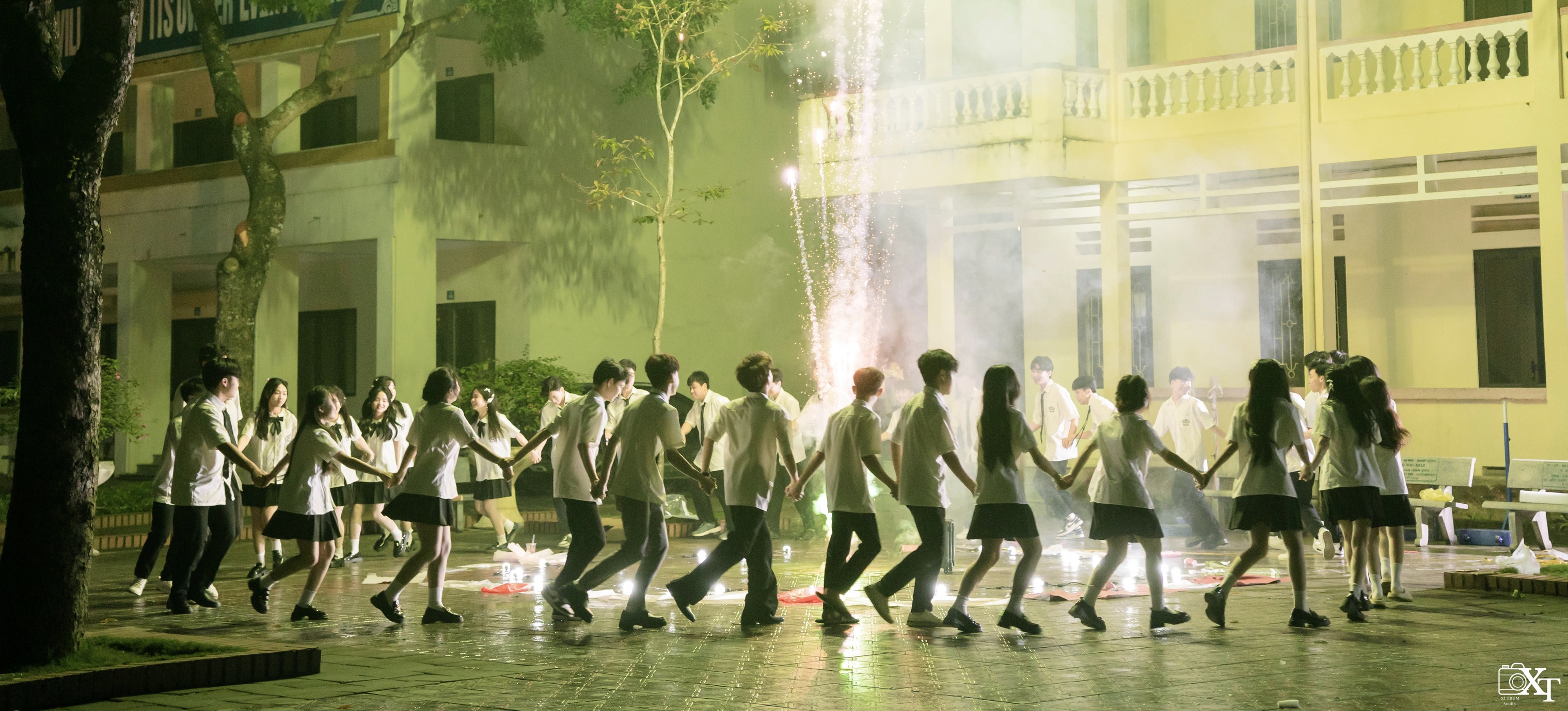 TIỆM ẢNH XÌ TRUM added a new photo. - TIỆM ẢNH XÌ TRUM