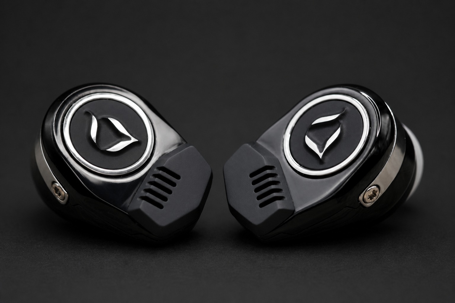Branwavz B400 review for smooth detailed soundstage