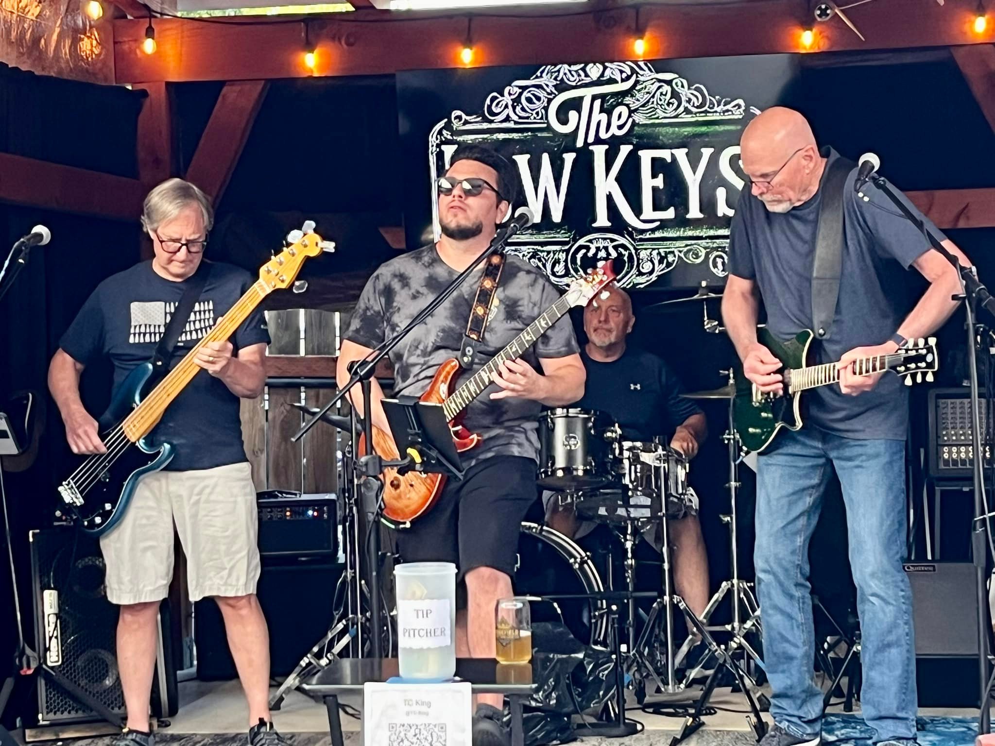 The Low Keys - PNW Band
