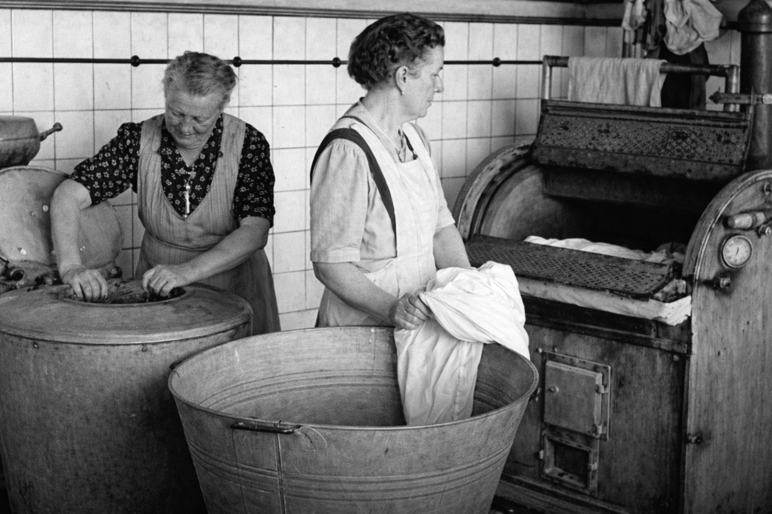Faces - When the washing machine entered Mary Richardson’s kitchen in ...