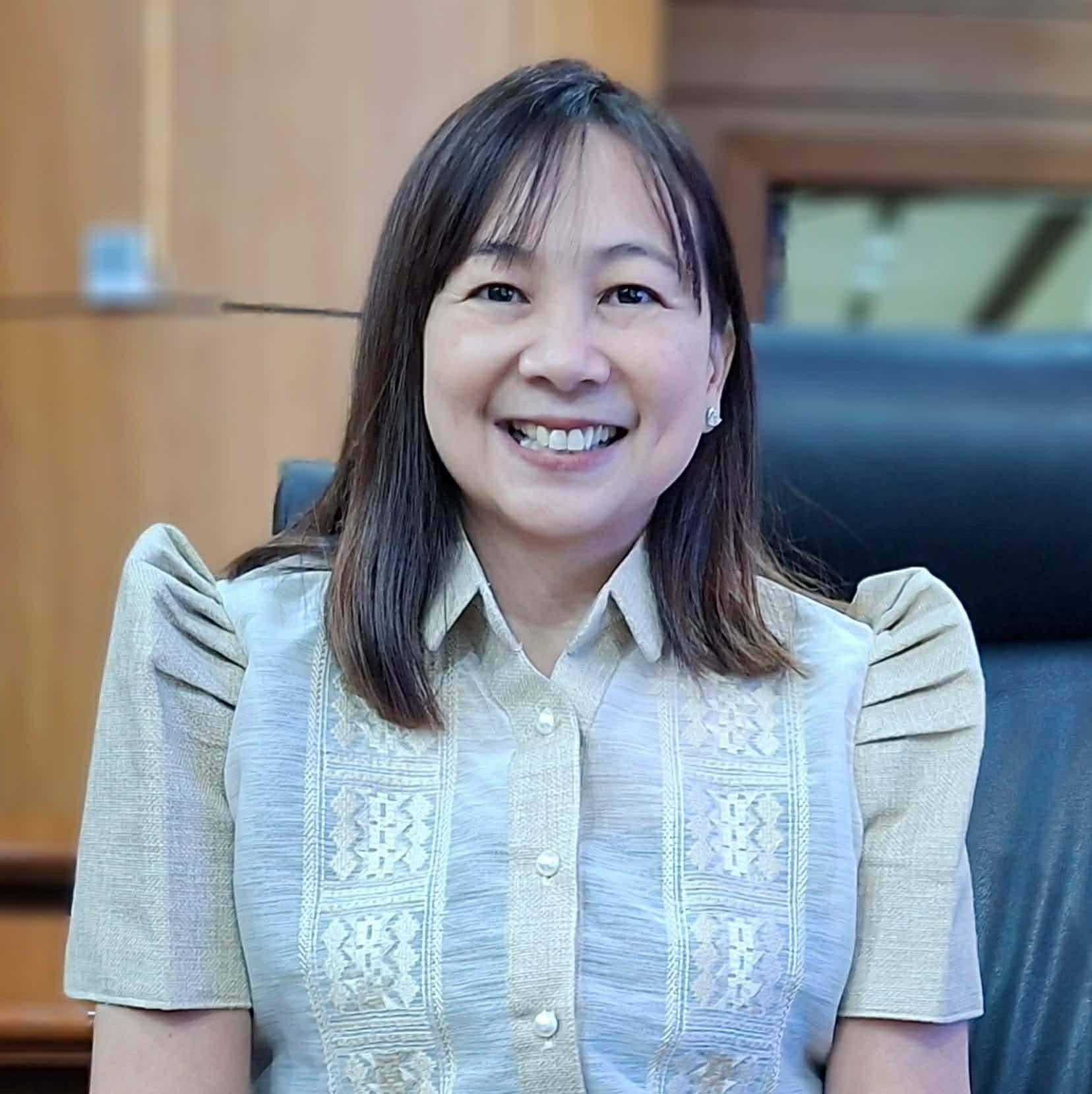 Pakikiramay sa mga pamilyang naulila kasama si Mayora Ate Nancy Binay ...