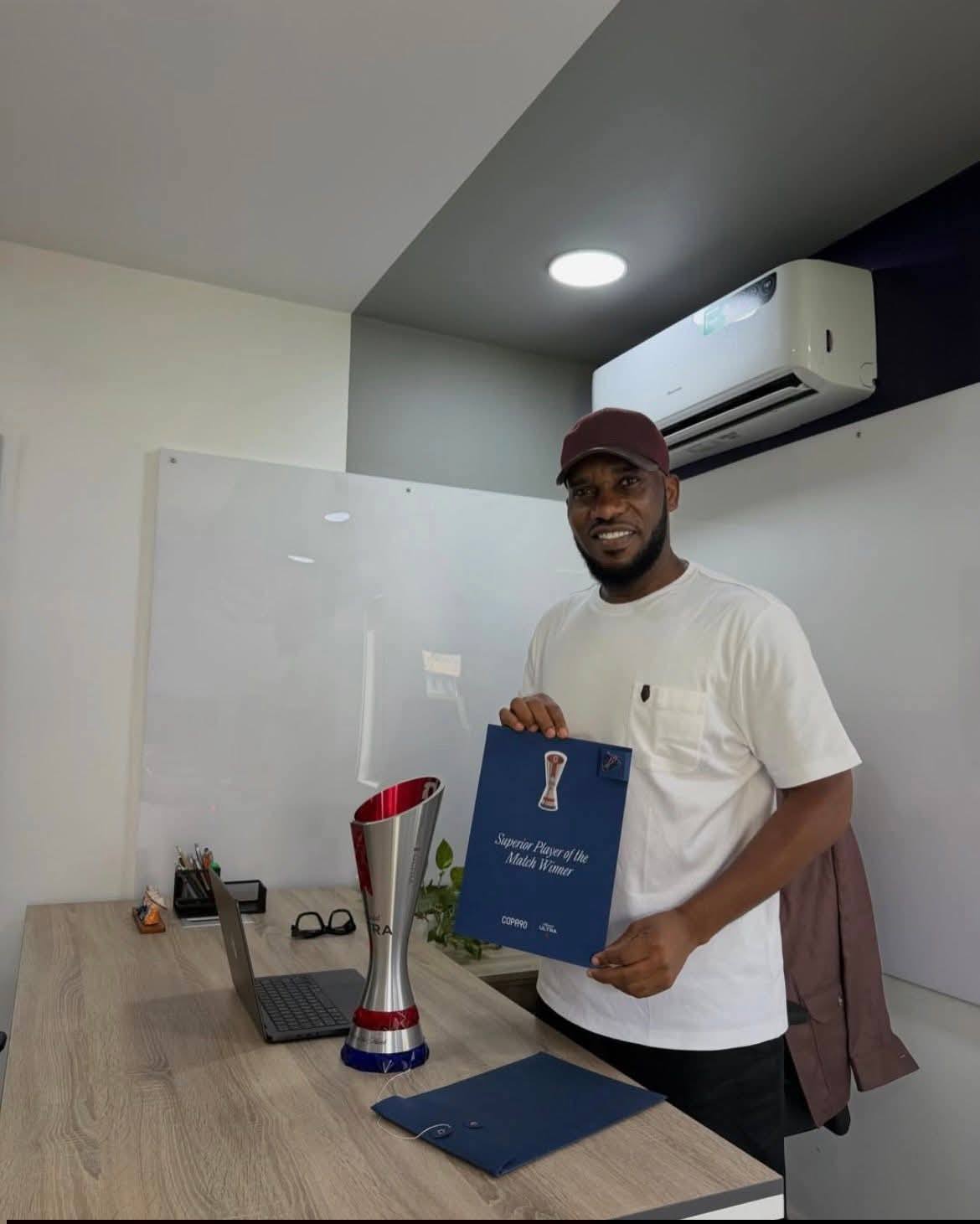 Austin Jay-Jay Okocha receives FIFA World Cup award