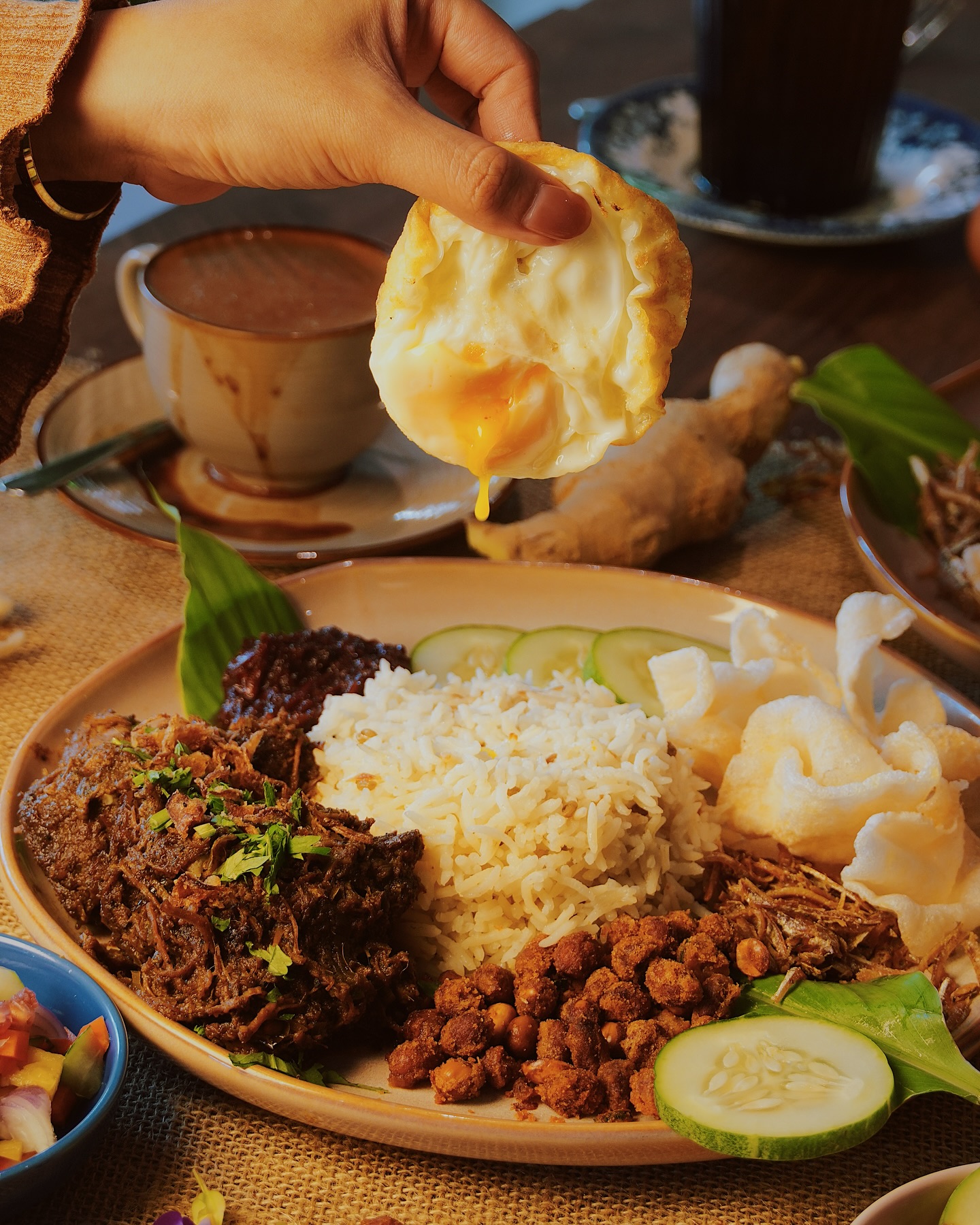 Nenek in Forest - Balinese Rendang Chicken🍗 🥥🌶️ —a rich,... | Facebook
