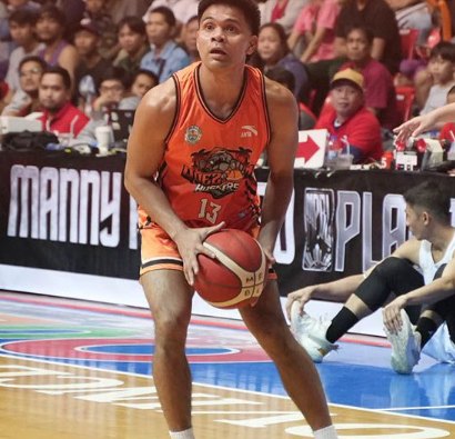 Former FEU 6'0 guard Ljay Gonzales... - PBA Trades Updates | Facebook