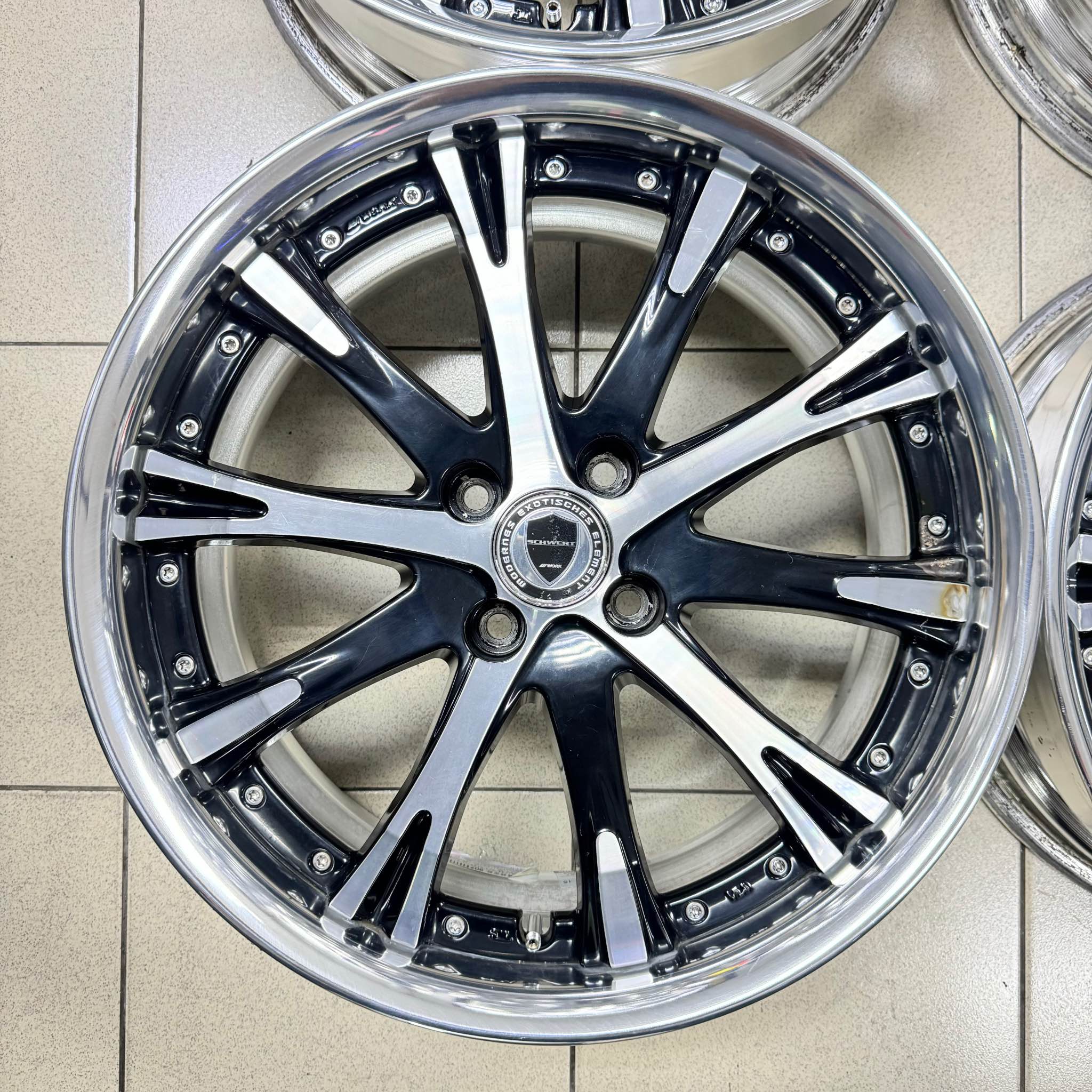 Rim Japan For Sell 17 ”🎌 Model - Work Schwert SW4 / SC4 Size - 17
