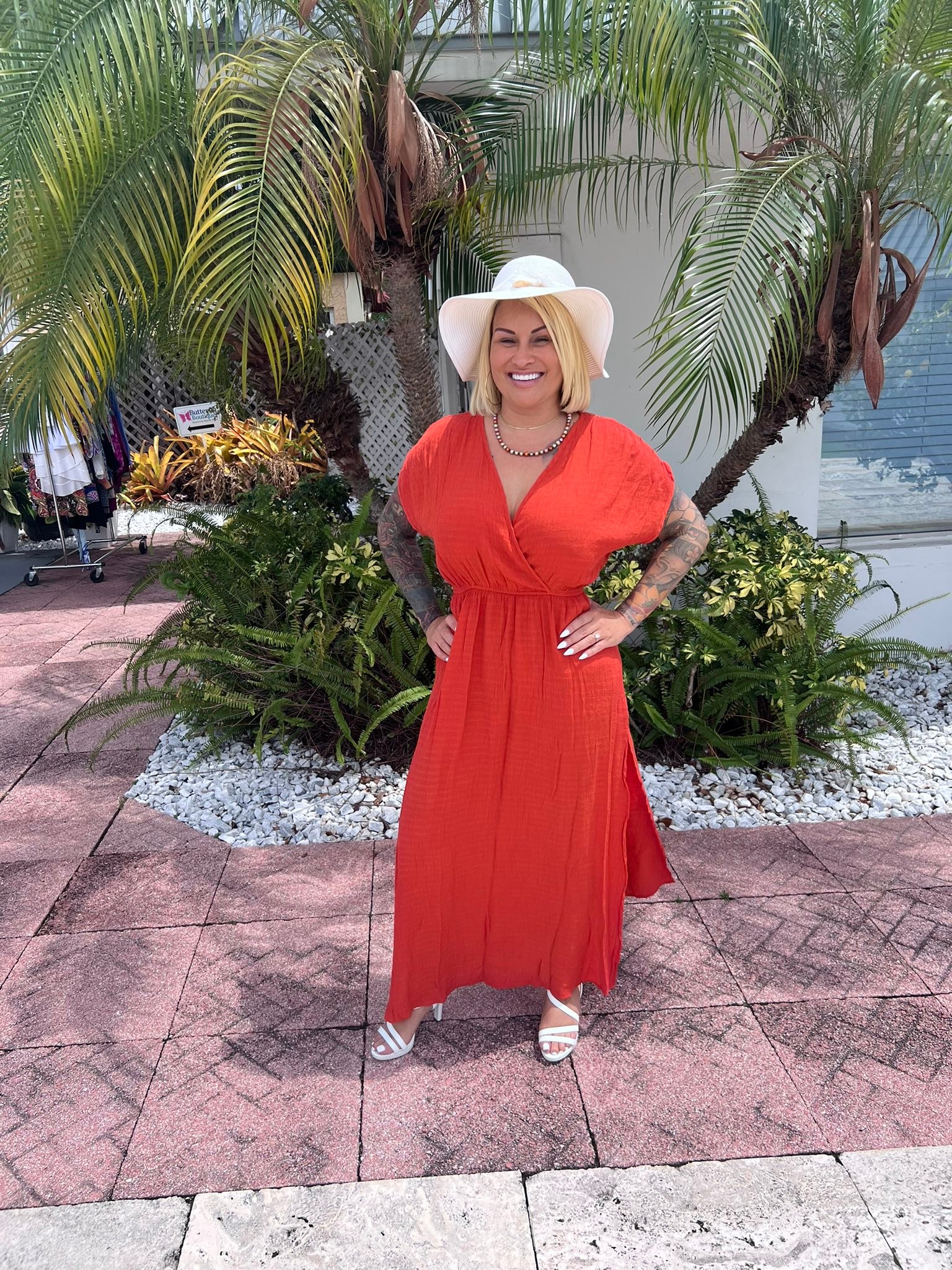 tara holiday dress Fashion Friday is here with our beautiful showcasing some of our lovely outfits. We welcome you to visit and view our collection. We offer a full range of sizes to fit DIM=39.5X11.5X39.5
