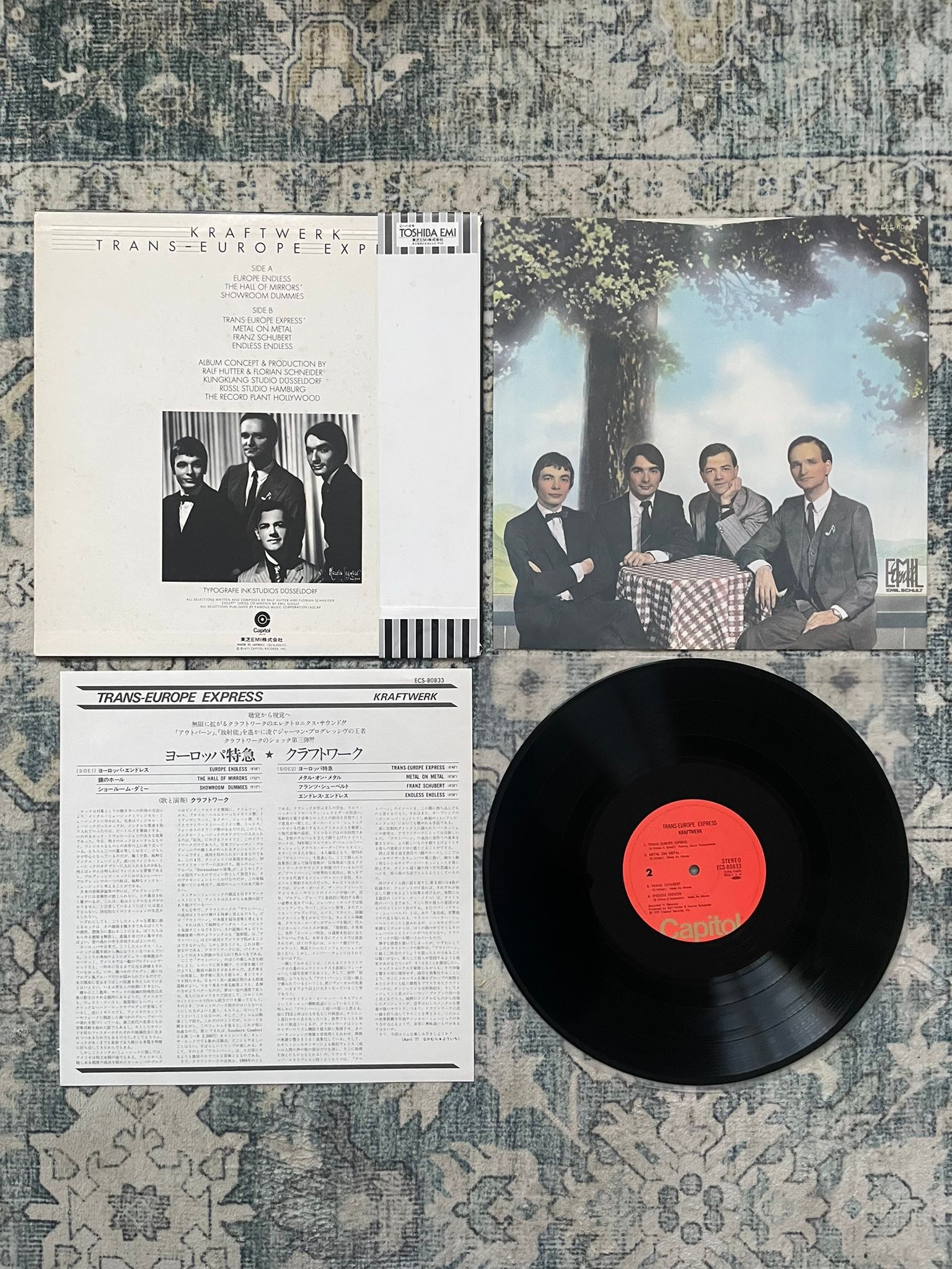 This morning's listening pleasure is Kraftwerk, Trans Europe