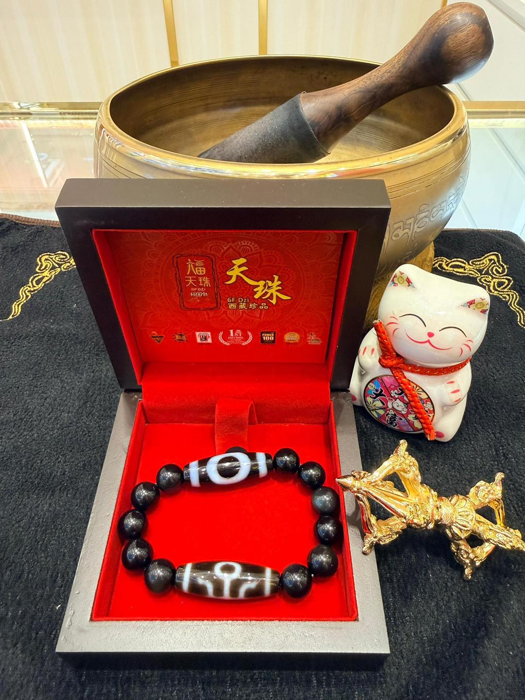 六畐天珠6FDzi HQ - 六畐天珠6FDzi HQ added a new photo — at