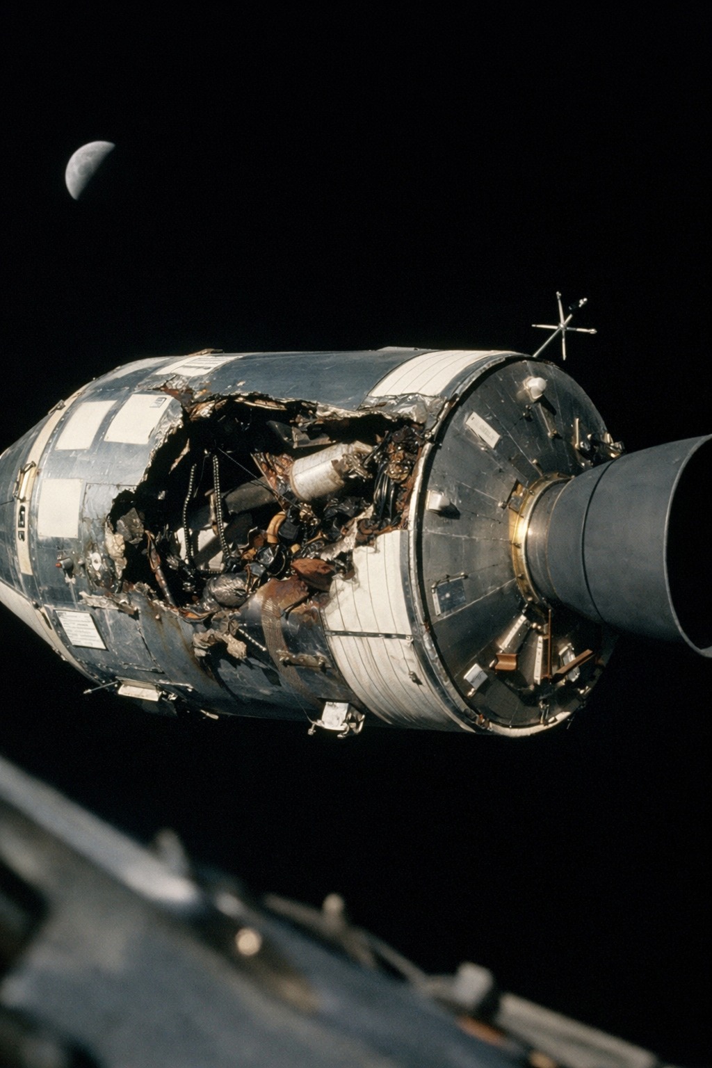 Beyond - Apollo 13’s damage was far worse than anyone realized. 💥🛰️ ...