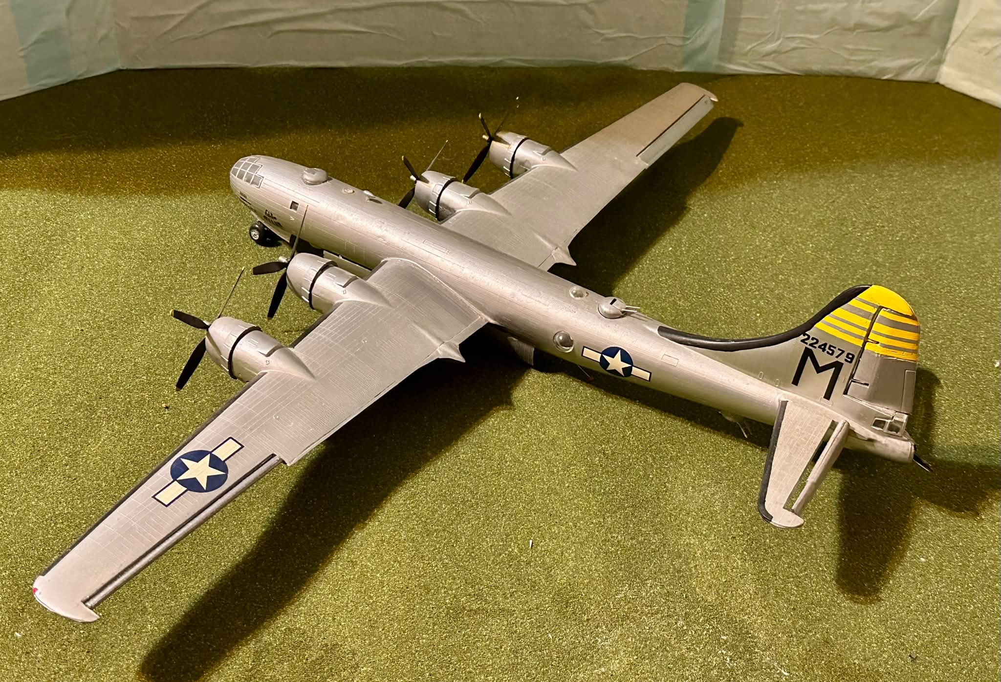 AIRFIX B-29 Superfortress 1:72 scale 1972