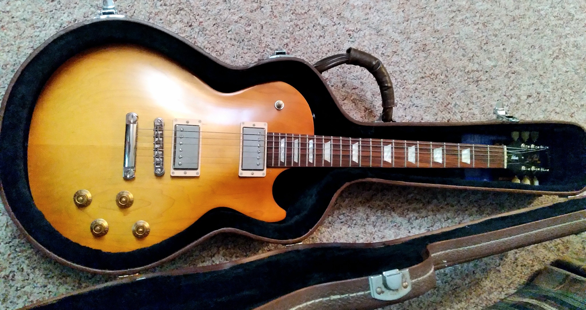 Gibson Les Paul Tribute guitar review and setup
