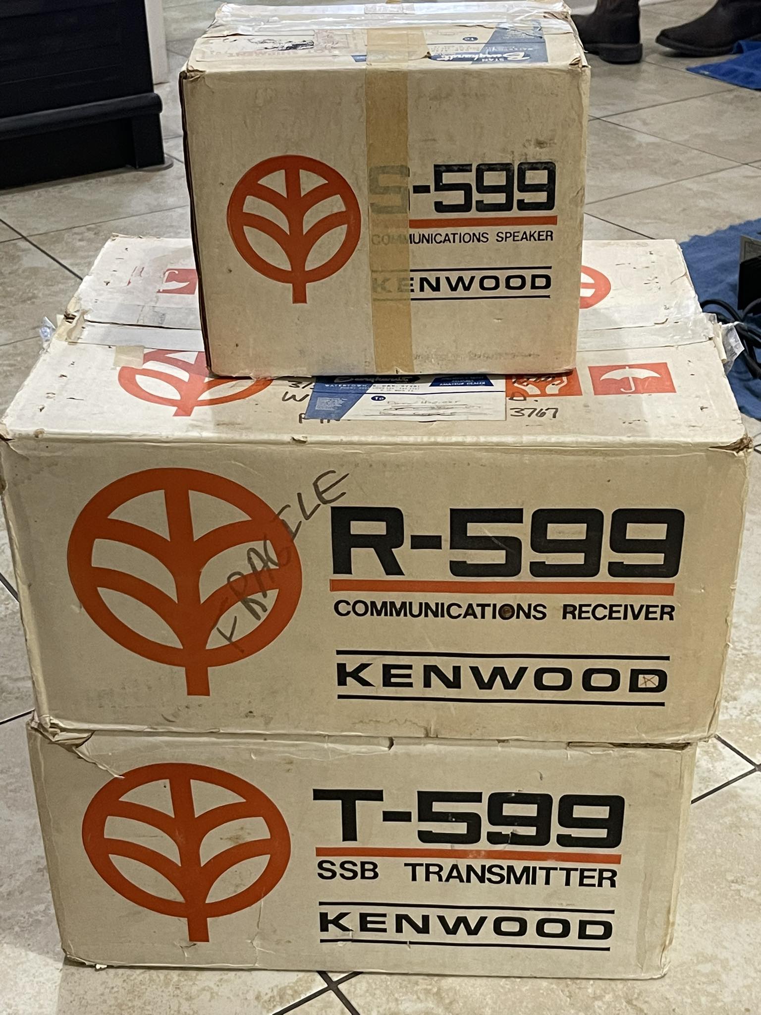 Manual and schematic for Kenwood TM-833 and TH-59