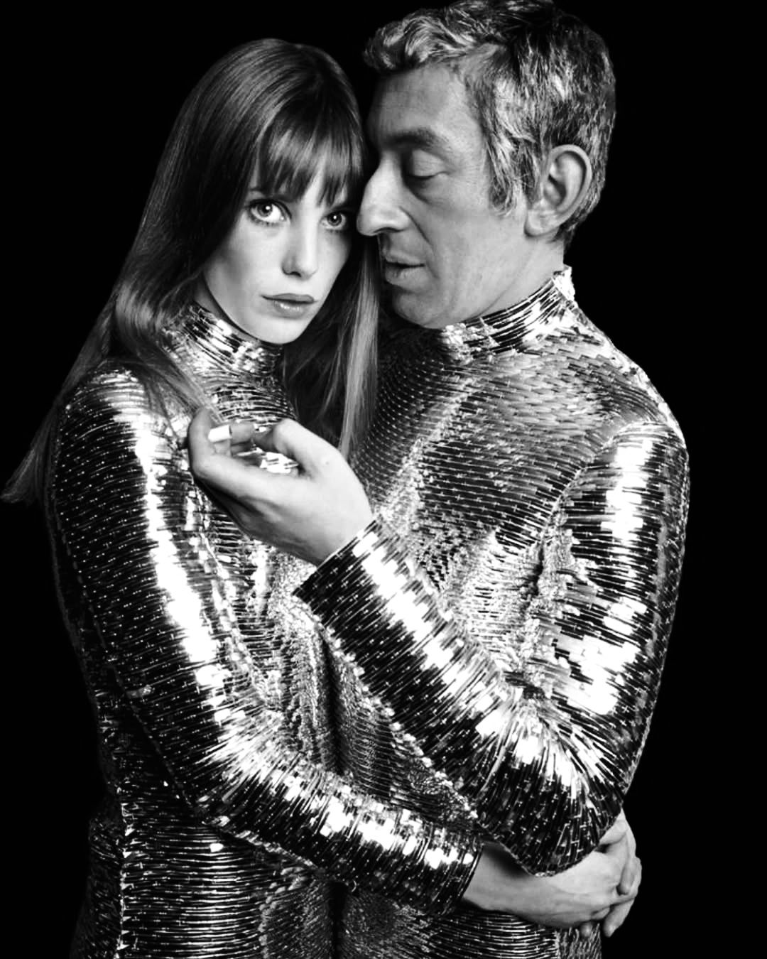 Summer skin. The avant-garde archives of Paco Rabanne and