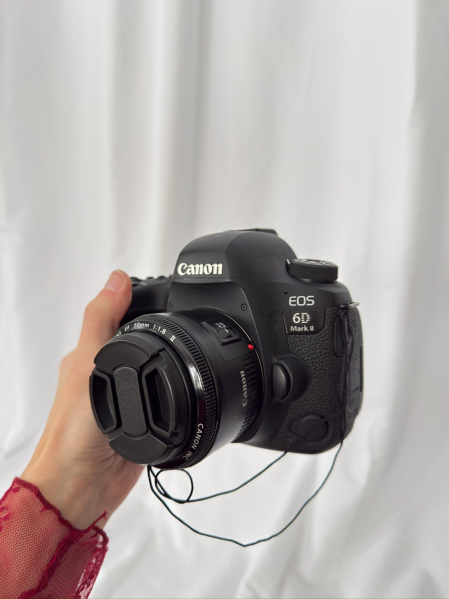 Canon EOS 6D Mark II Camera Body for Sale