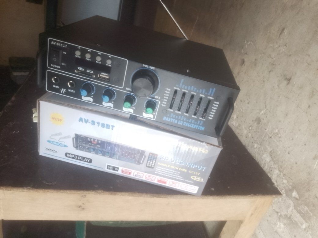 AMPLIFIER FOR SALE K800 Time wasters aside please or K1350 you get